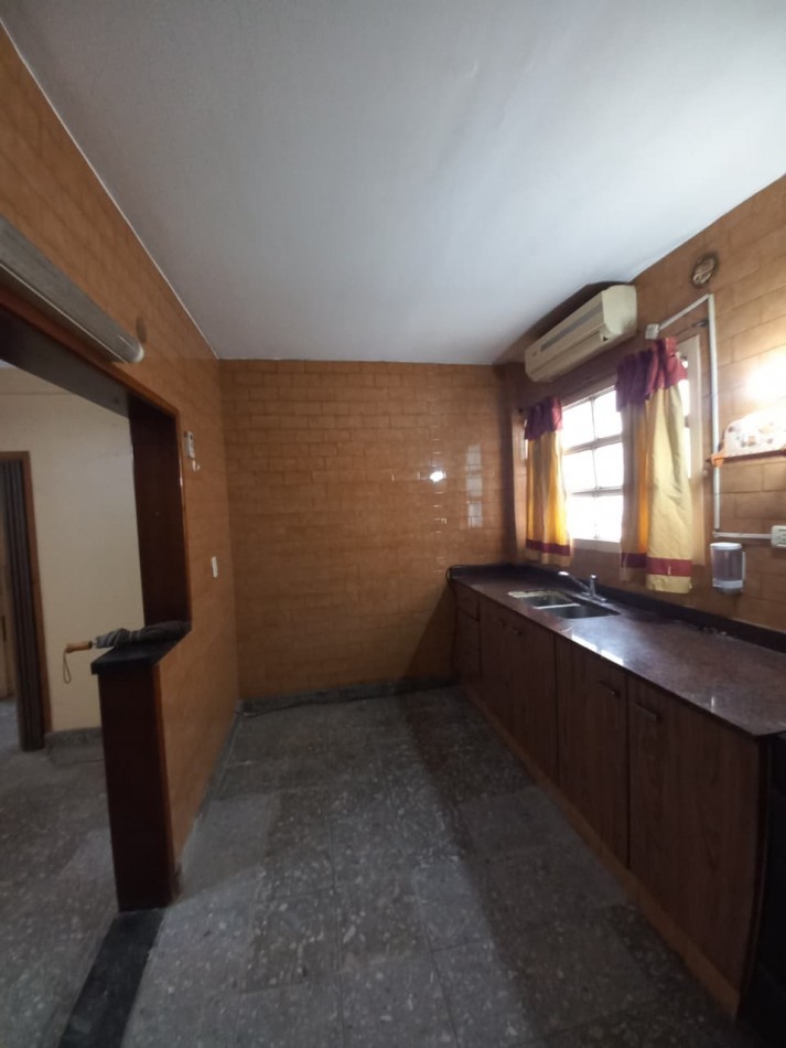 Departamento 3 amb. con cochera cubierta  en Ramos Mejia