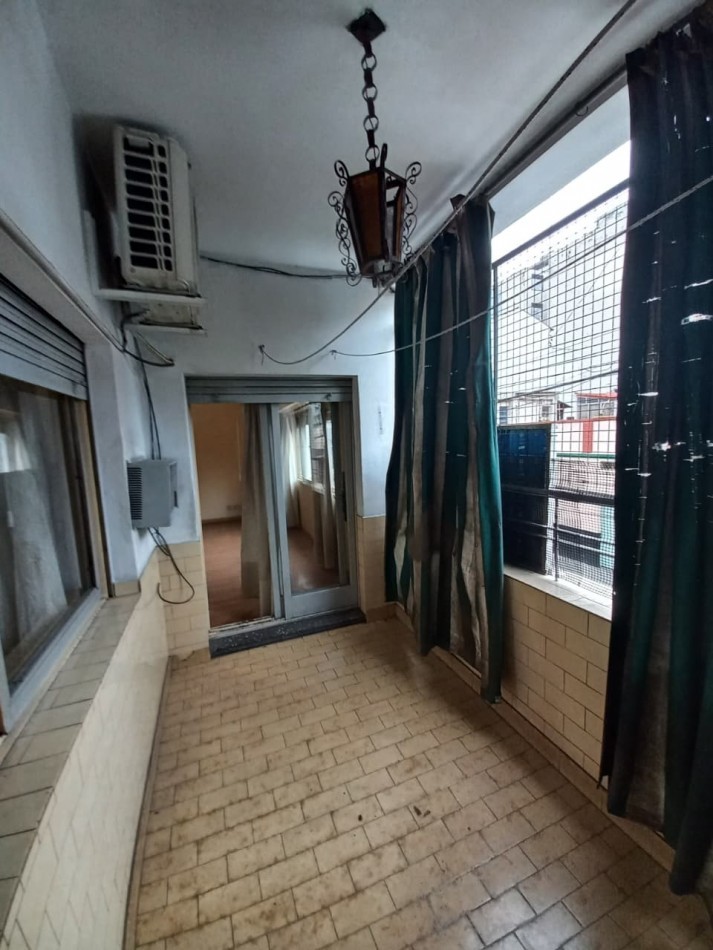 Departamento 3 amb. con cochera cubierta  en Ramos Mejia