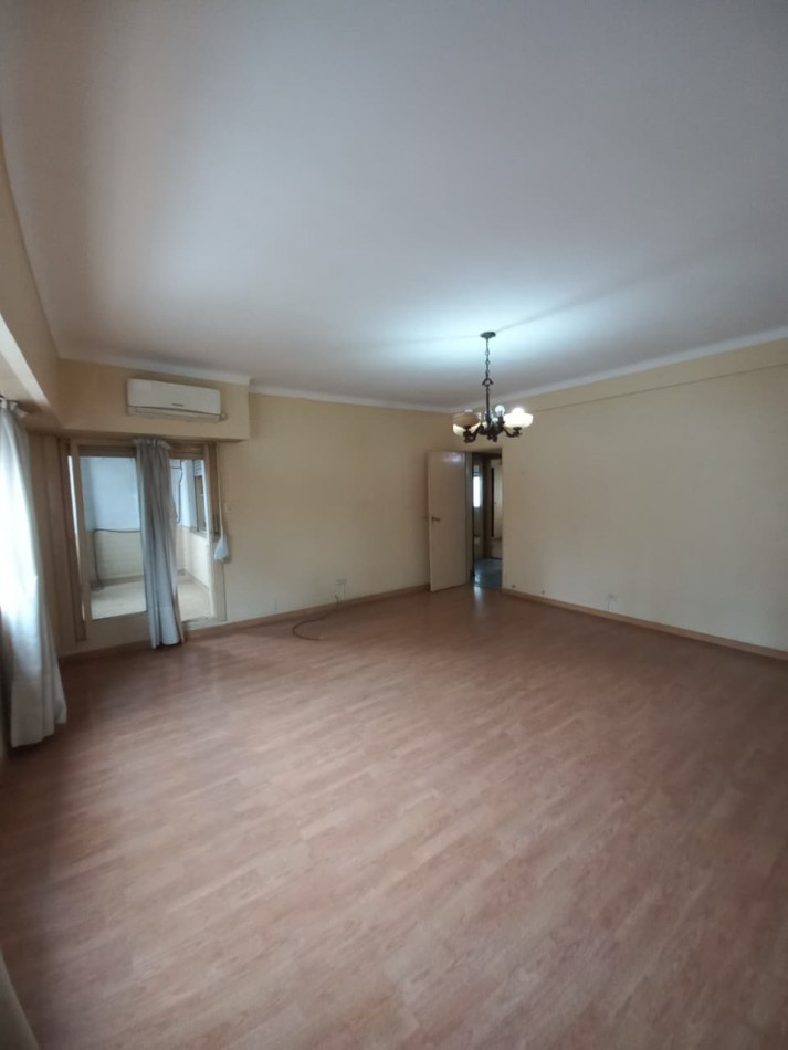 Departamento 3 amb. con cochera cubierta  en Ramos Mejia