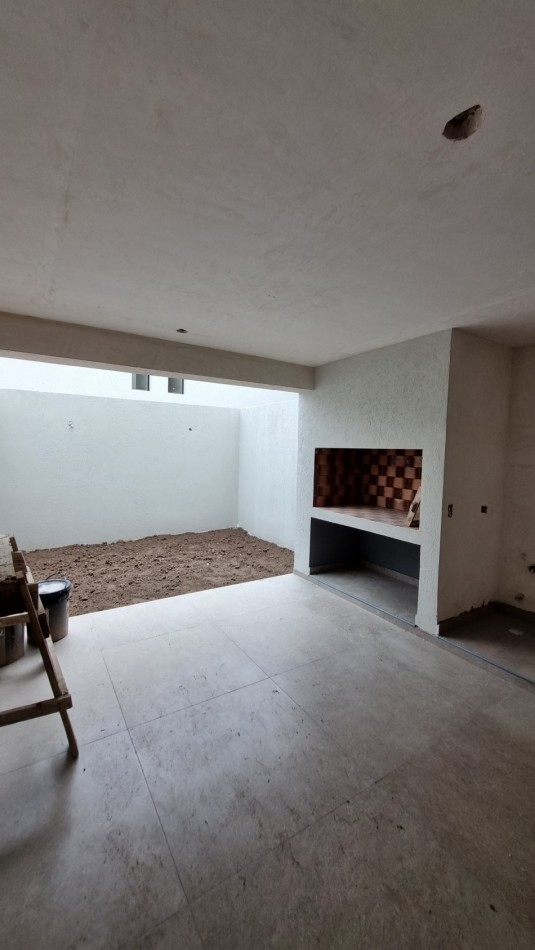 VENTA - Duplex 4 Amb a  ESTRENAR- Castelar  Sur- 