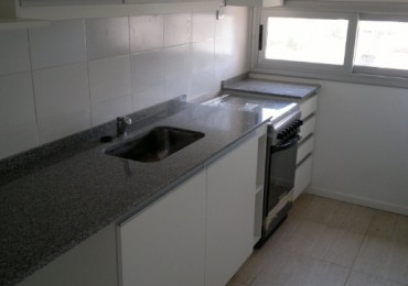 Departamento 2 amb. en Castelar Sur