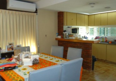 Chalet en venta en Country Barrio Las Lajas 