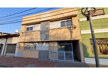 Casa a la venta en Castelar Sur