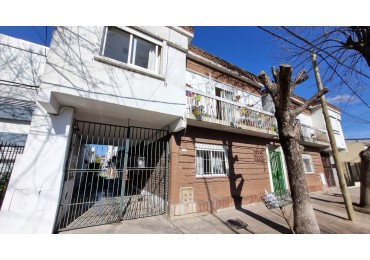 Duplex  3 ambientes -VENTA-  Castelar Norte-Apto Credito